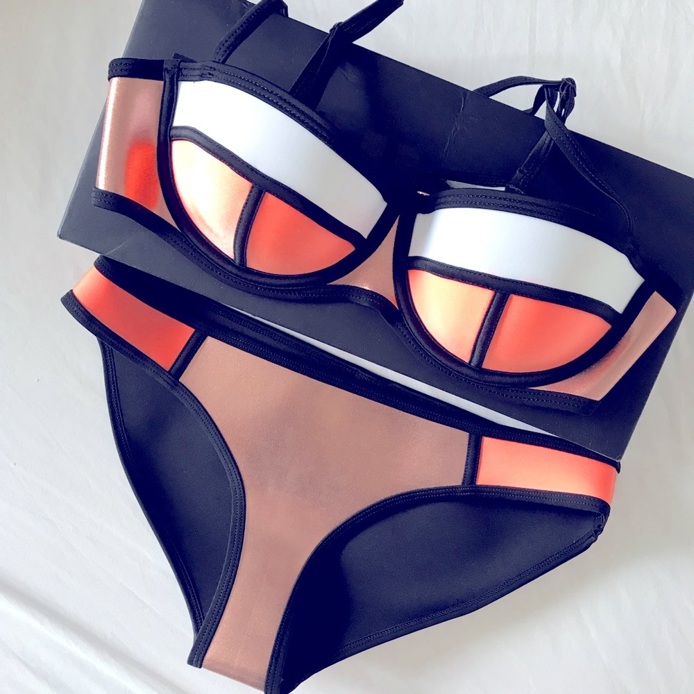 Triangl Swimsuit Set